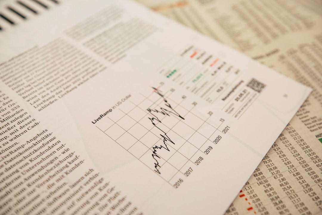 Comprehensive expense tracking and financial analysis